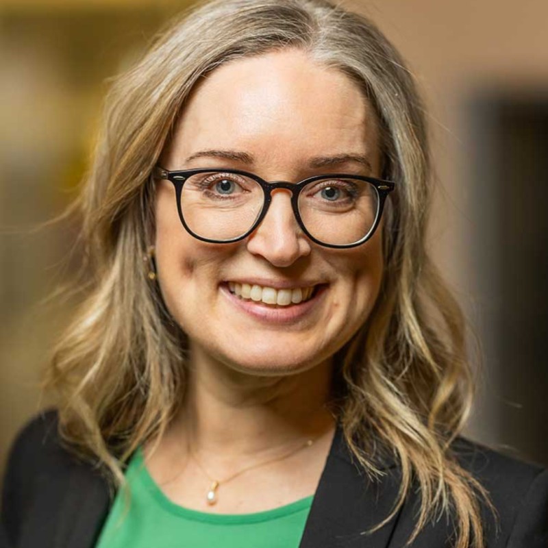 Karin Lindberg headshot